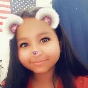 Meet your Posher, Karol